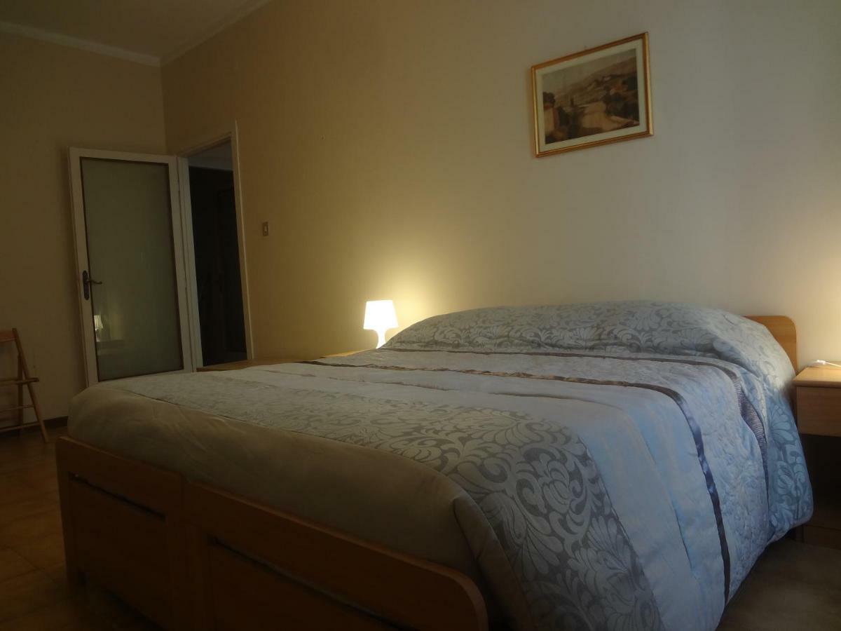 Accademia Apartment Livorno Exteriör bild
