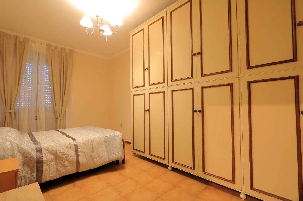 Accademia Apartment Livorno Exteriör bild