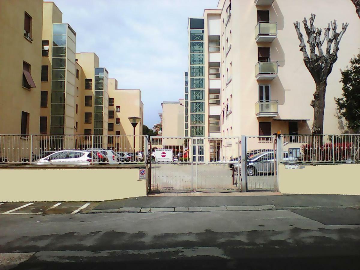 Accademia Apartment Livorno Exteriör bild